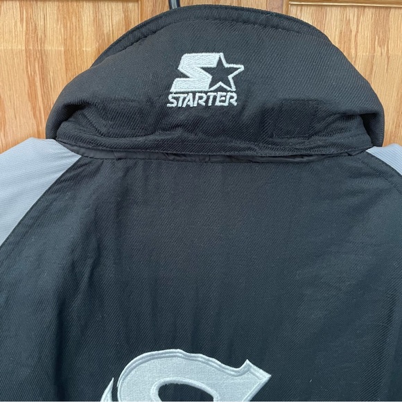 Chicago White Sox Vintage Starter Jacket - Size Large (Fits Oversized) - Picture 9 of 10